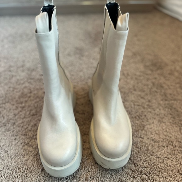 Paloma Barcelo Ankle Boots - Picture 4 of 5